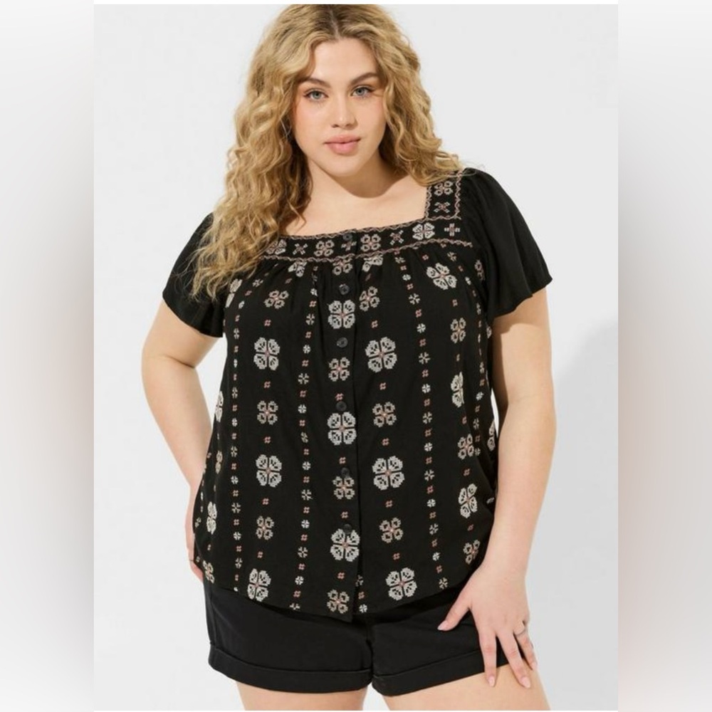 NWT TORRID Embroidered Square Neck Top 2X - Picture 2 of 10